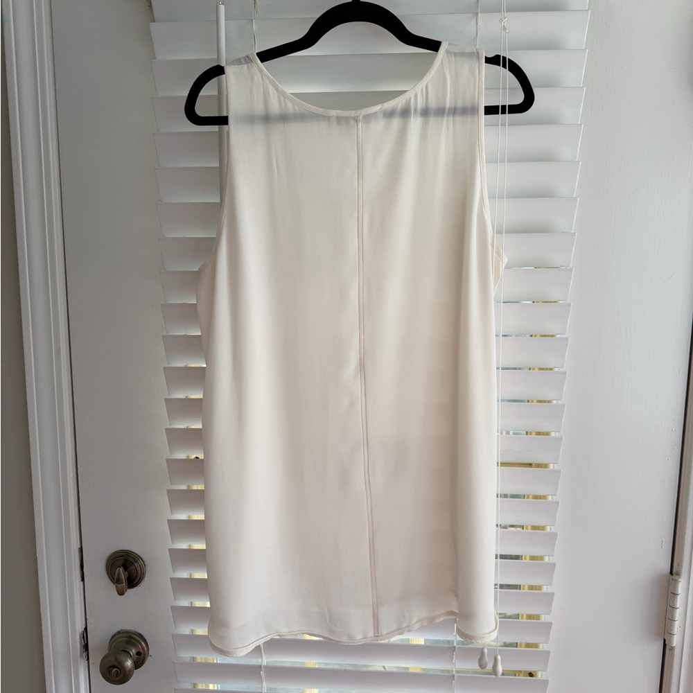 LOFT Cream Sleeveless Tank Top - Picture 2 of 4